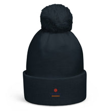 Cargar imagen en el visor de la galería, Gorro con pompón

